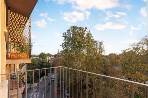 Victor House by BarbarHouse
