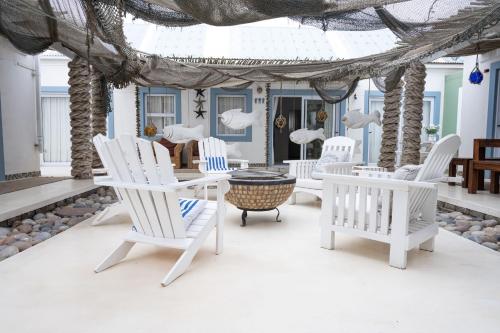Unique and artistic holiday home
