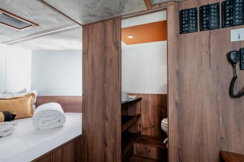 Condor Yachting Boat Rentals