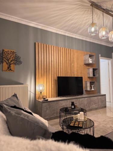 Luxury Central Apartment