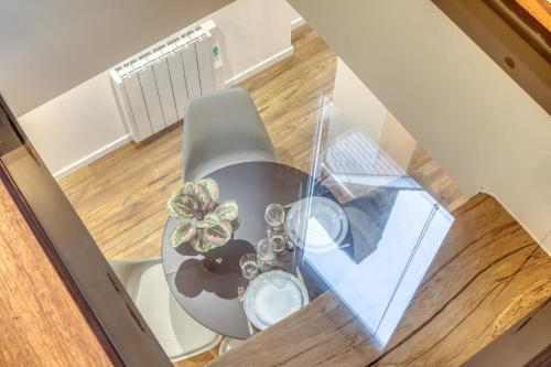 L'écureuil voyageur joli duplex centre