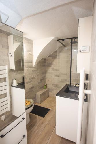 Sunny Duplex by Connexion