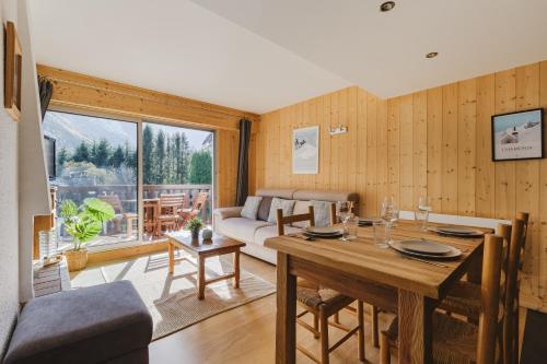 Savoy Cosy 1CH pied pistes Hypercentre Vue MtBlanc