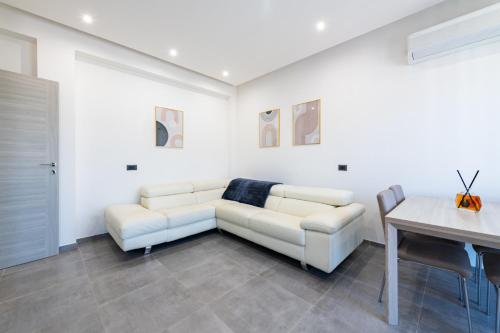 Bright and Quiet - Elegant Apartment