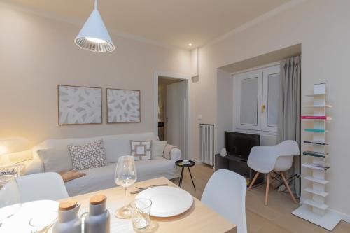 Brera Exclusive - New Apartment with Terrace, Near PARKING