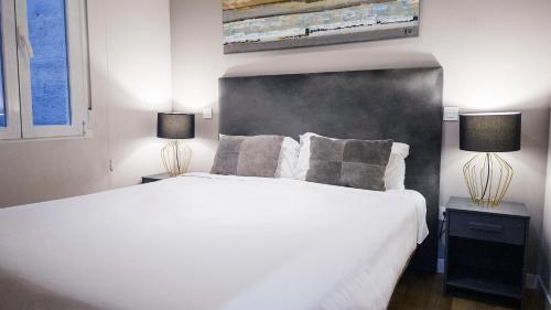 Pza Sto Domingo Apartments