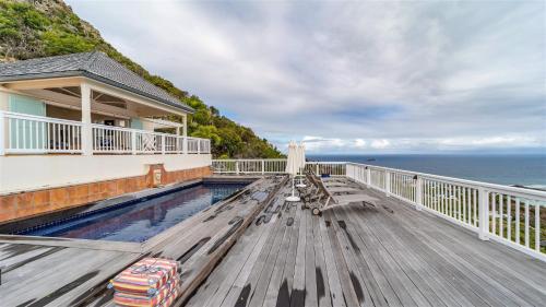 Well-equipped Villa Close to Amenities