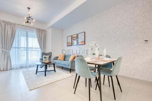Modern 1BR Retreat at Al Khail Heights, Al Quoz by Deluxe Holiday Homes