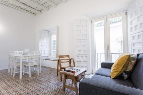 Abades I by Home at Homes