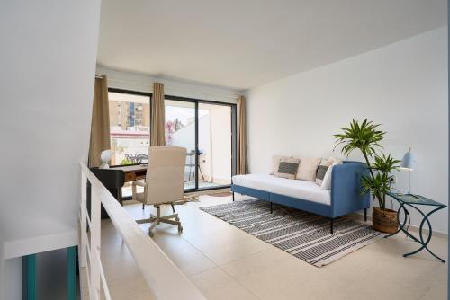 Triana by Home at Homes