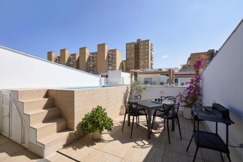 Triana by Home at Homes
