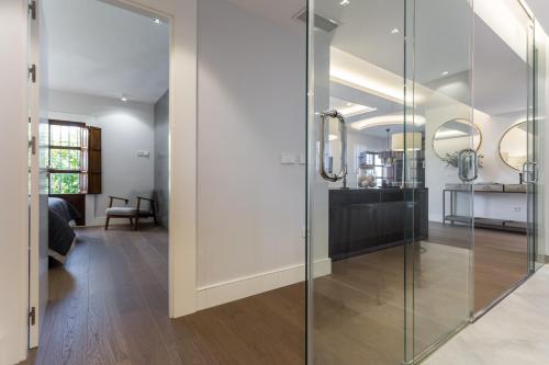 Plaza de Refinadores by Home at Homes