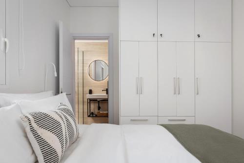 Athenian Acropolis Residence