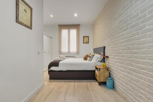 Nice apartment in Tirso de Molina