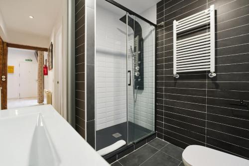 Nice apartment in Tirso de Molina
