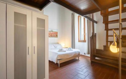 Cute One Bedroom Apartment in Florence Outside ZTL