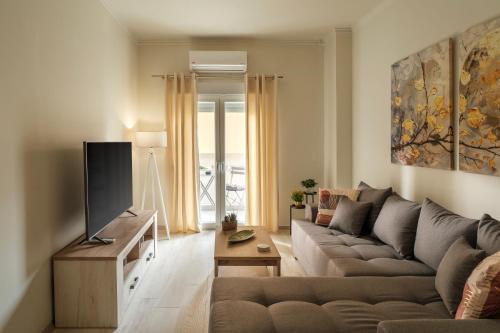 Tree Road Patras City Apartment
