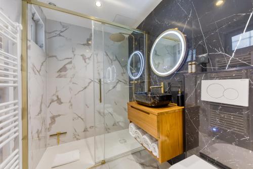Studio Charme Royal - LOUIS XV - Metro 13