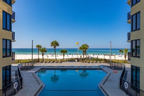 Beachfront Condo With Beautiful Sunset photo 34