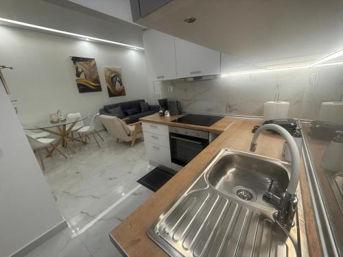 PHOENIX Luxury Suites