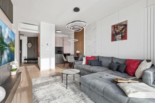 Luxury Eurovea Tower - Danube & Castle