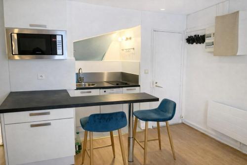 Stylish Studio near Montparnasse, only 2 min from metro