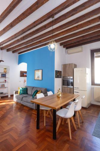 ArtStay Apt Stazione Centrale, 5 Piano, No Ascensore