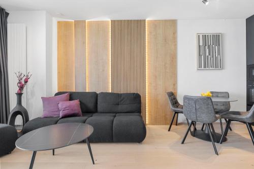 Luxury Eurovea Tower - City & Hills