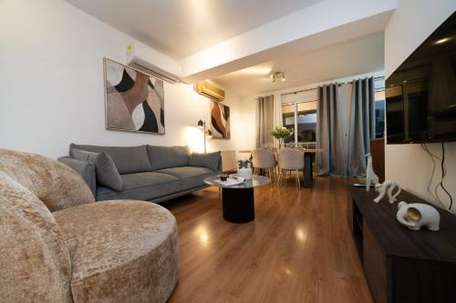 2 bedroom flat in center