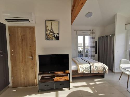 La Casa Mia - Neuf - Clim - Balcon - WIFI - Parking - Tout équipé - Tout confort - Proche plages et commerces