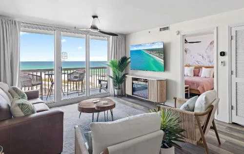 Sea La Vie - Unit 613 - Pelican Beach Resort photo 1