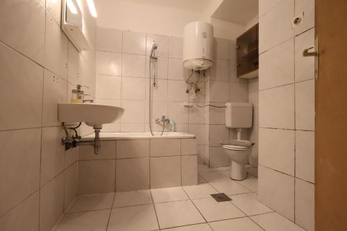 Cozy Apartment at Central Keglić