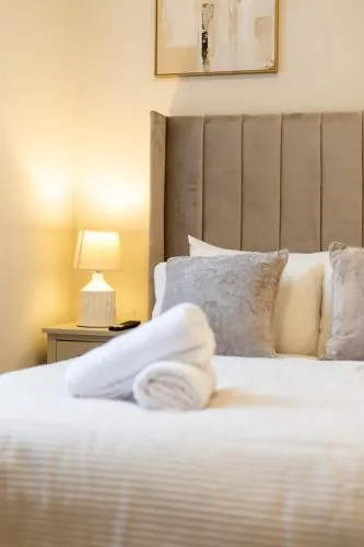 Stunning Apartments with Castle Views - Air Conditioning - Fast Wifi photo 5