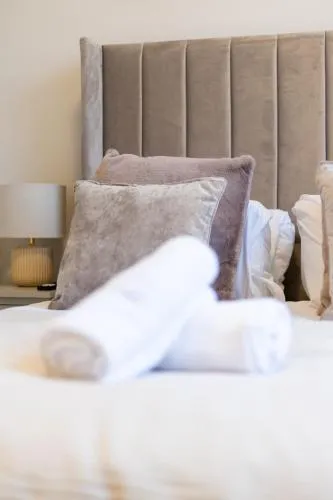 Stunning Apartments with Castle Views - Air Conditioning - Fast Wifi photo 10