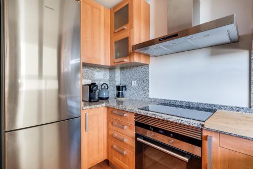 Charming 2BR Apartment l Sunsetgolf