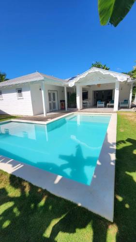 Villa Exceptional location - Las Ballenas