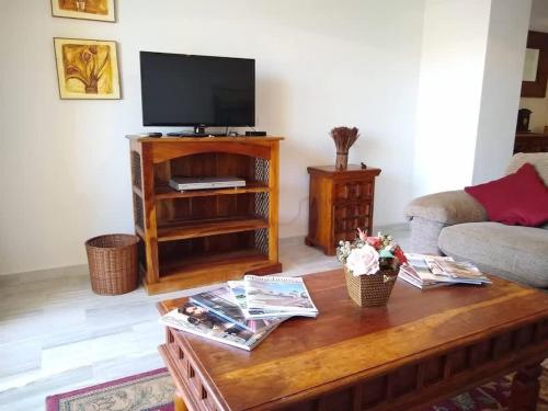 Modern apartment close to Cabopino Beach & Harbour