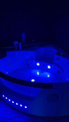 Billede fra billedgalleriet på duplex jacuzzi i Montbéliard