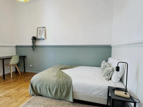 FLH Campo Pequeno Stylish Interior Apartments
