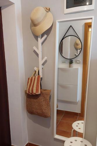 Apartments by the sea Barbat, Rab - 25103