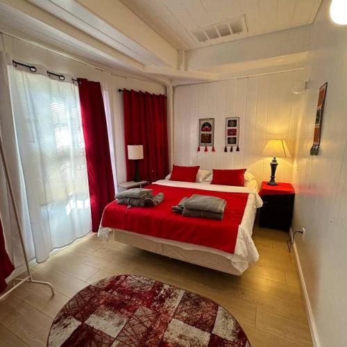 Gallery image of Naryn Guest House 3 in Los Angeles