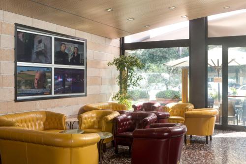 Lobbyen eller receptionen på Hotel Firenze