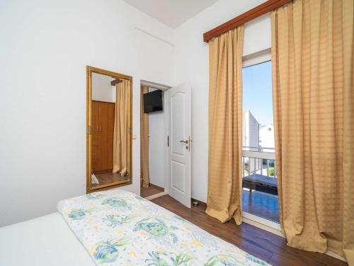 Apartments Senjo - One Bedroom Apartment with Balcony and Sea View 4 adults Apartman 3