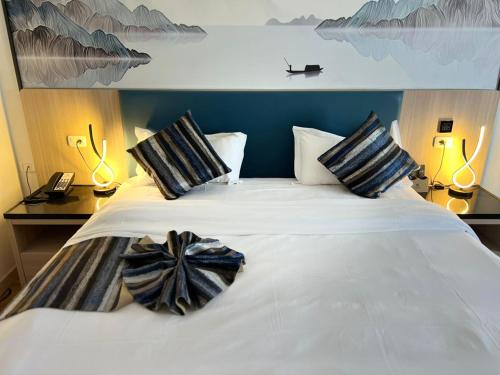 Marigold Tripoli hotel فندق ماري قولد