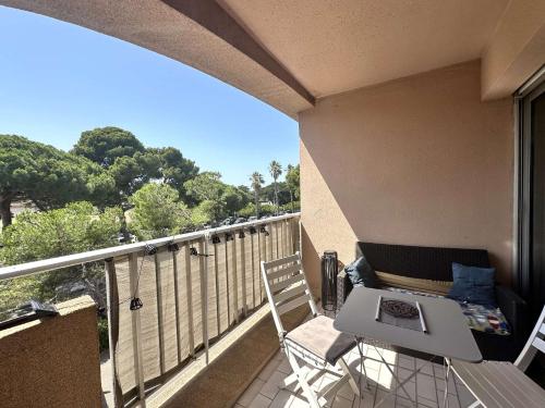 HYEALB - Studio pour 3 personnes sur le port d'Hyères