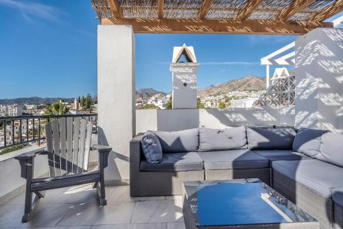 Sea View Home with 3 Terraces near Burriana Beach