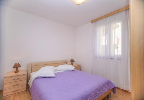 Very nice 4 persons apartment with AC, WiFi, 879