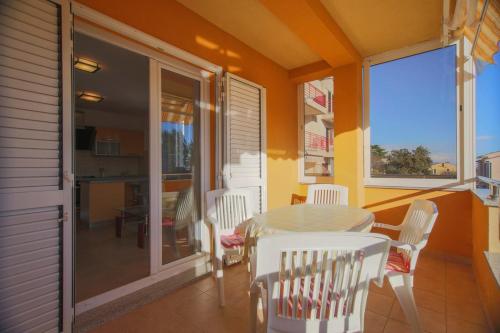 Very nice 4 persons apartment with AC, WiFi, 879