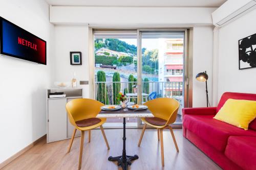 Menton proche plage et centre - Coquet studio - FG