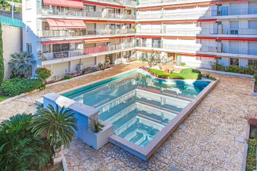 Menton proche plage et centre - Coquet studio - FG